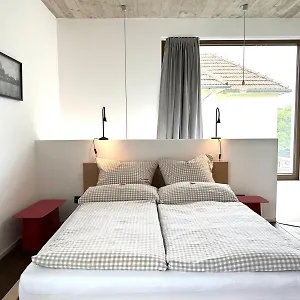 Apartment Country, Cologne